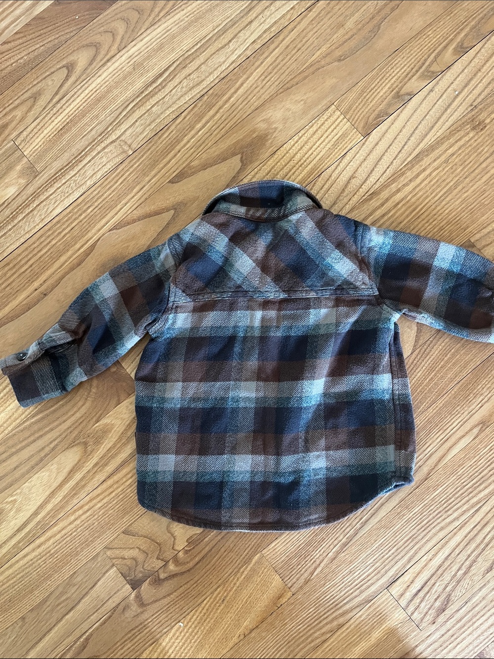 Patagonia Boys Plaid Button-Down Shirt size 12-18 months - Picture 3 of 3